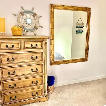 Lovely 2 Bedroom Modern Loft Apartment Sea View Morecambe Eksteriør billede