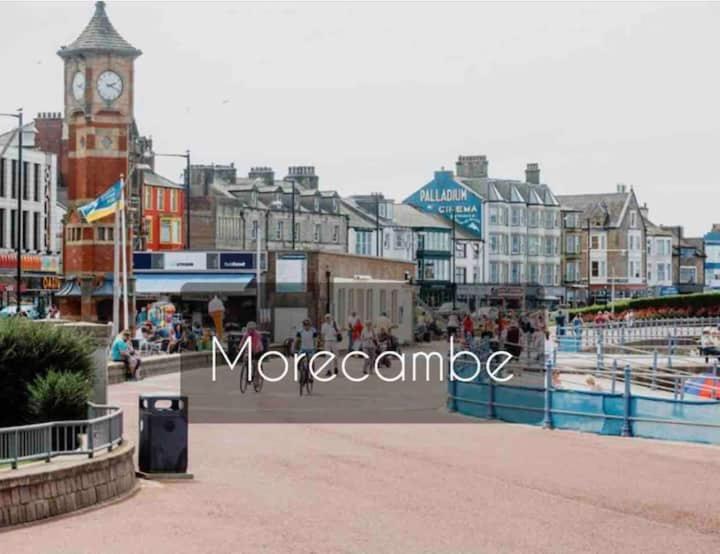 Lovely 2 Bedroom Modern Loft Apartment Sea View Morecambe Eksteriør billede