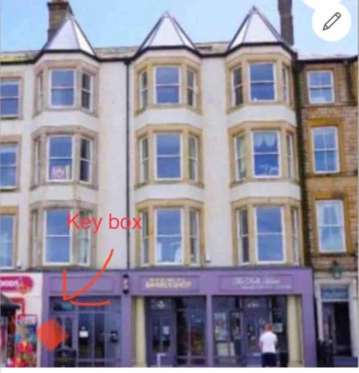 Lovely 2 Bedroom Modern Loft Apartment Sea View Morecambe Eksteriør billede